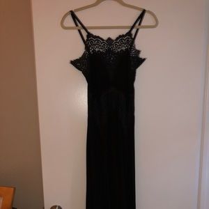 Lace Inset maxi dress